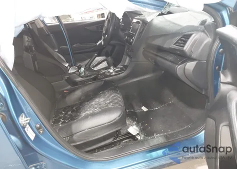 2018 Subaru Impreza 2.0I Premium z USA, uszkodzony, nr VIN 4S3GKAD68J3618230